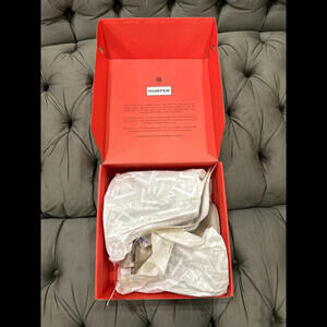 New in box girls Hunter boots